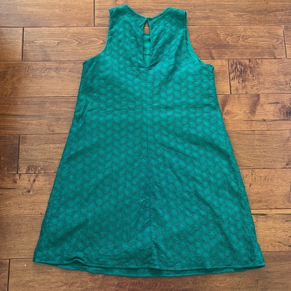 Calvin Klein Eyelet Pattern Shift Dress Size 8 - Picture 7 of 13